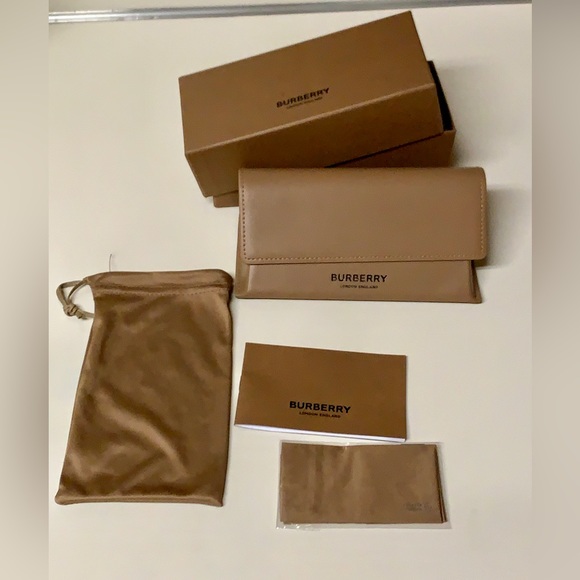 Burberry Camel Brown Leather Eyeglasses Case with Complete Set of Accessories - Picture 3 of 13